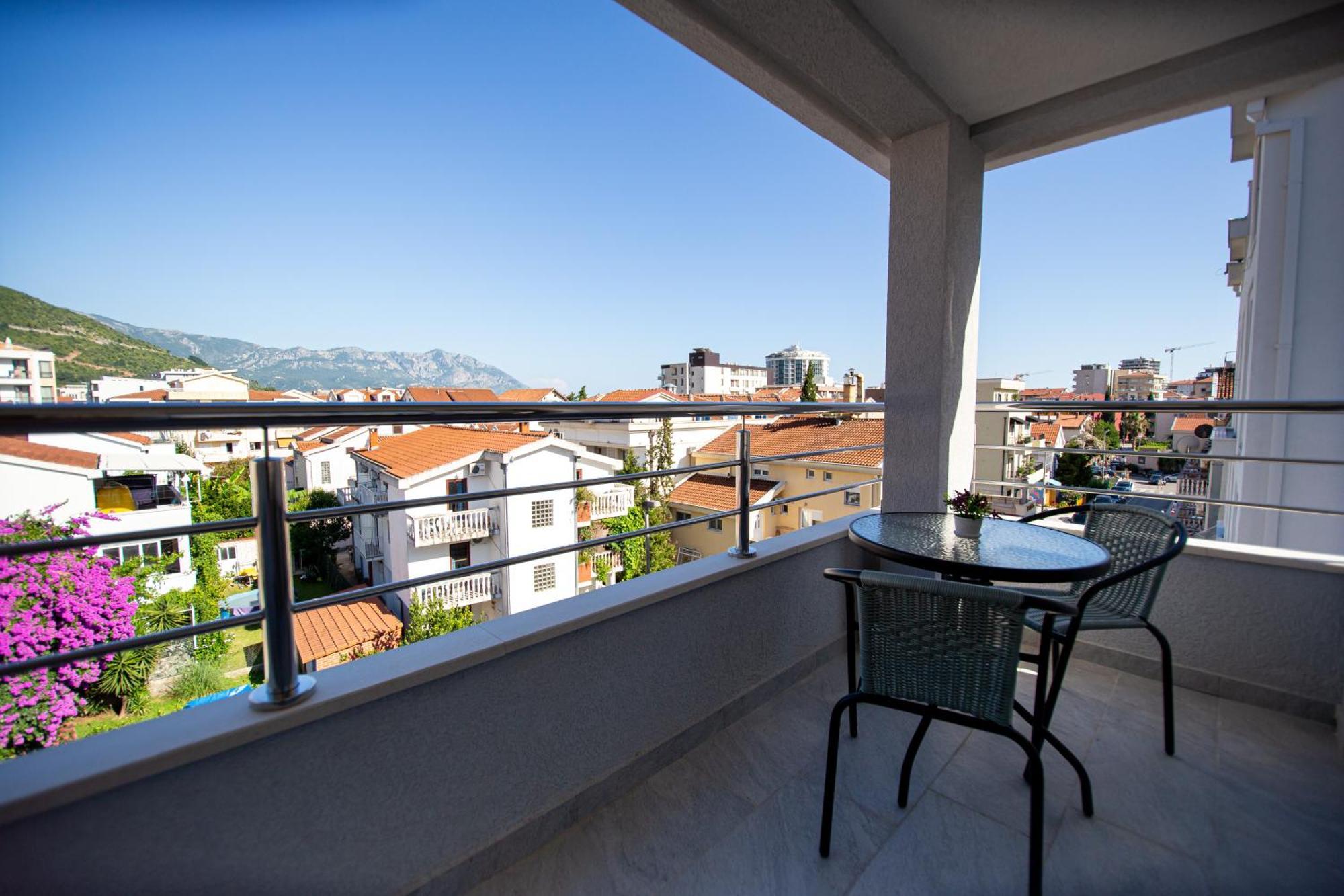 Apartments Sirena Будва Экстерьер фото